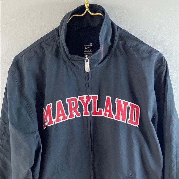 Nike Black and Red Raincoat Full Zip High Collar - Picture 5 of 16